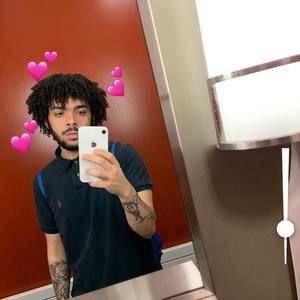 Meet your Posher, Desean